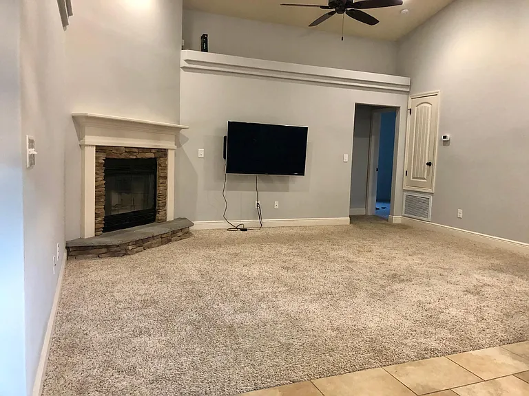 5563 Tucker Cir — Photo 8