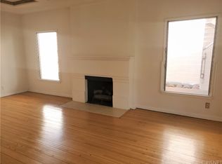 211 S Arnaz Dr, Beverly Hills, CA 90211