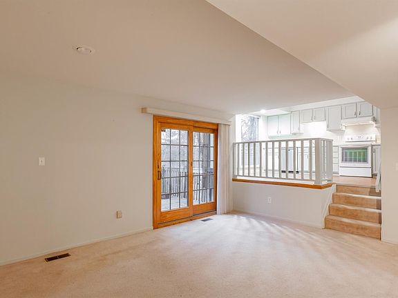 4th image of 8447 Pinecross Ln