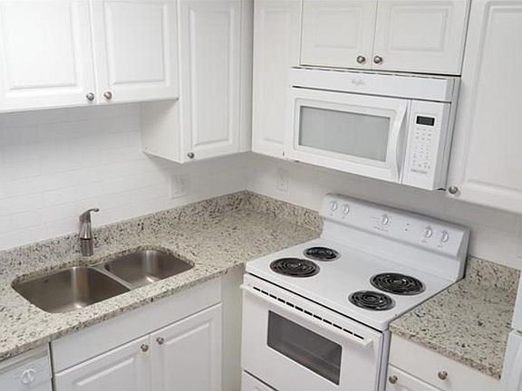 Kitchen Area (New Flattop Oven not shown)