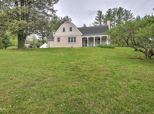 205 Lavinder Ln, Bristol, TN 37620