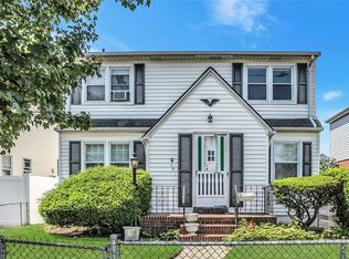22 Bedford Ave, Elmont, NY 11003