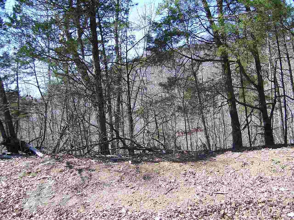 2nd image of OFC S Nopone Valley Rd