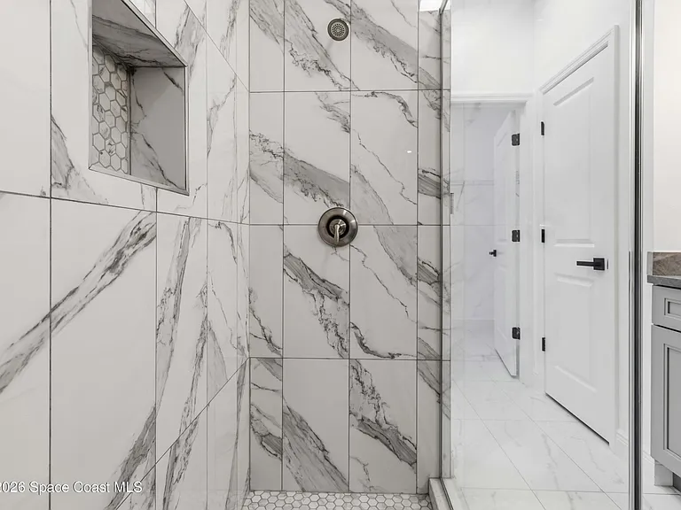1649 Belem St SE #1649B — Photo 16