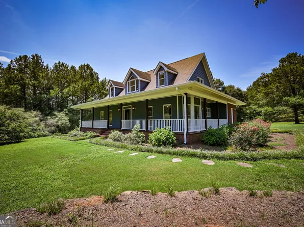 160 River Ln, Covington, GA 30016