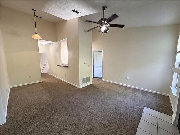 3rd image of 10519 VILLA VIEW CIRCLE #10519