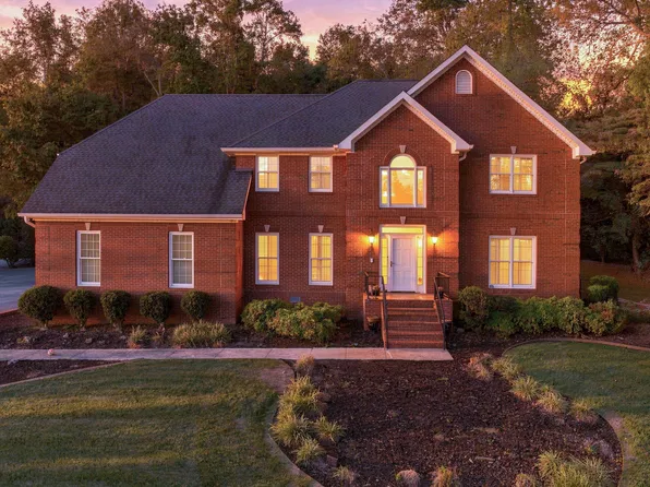7334 Royal Harbour Cir, Ooltewah, TN 37363