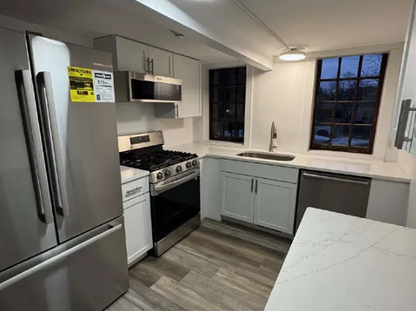 312 E 8th St, Michigan City, IN