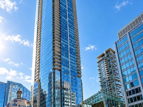 180 University Ave, Toronto, ON