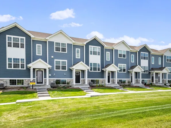 905 Briar Glen Ct, Hampshire, IL 60140