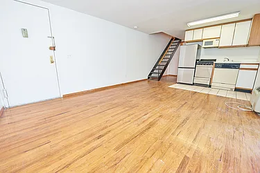 Rented by Genik Group Corp