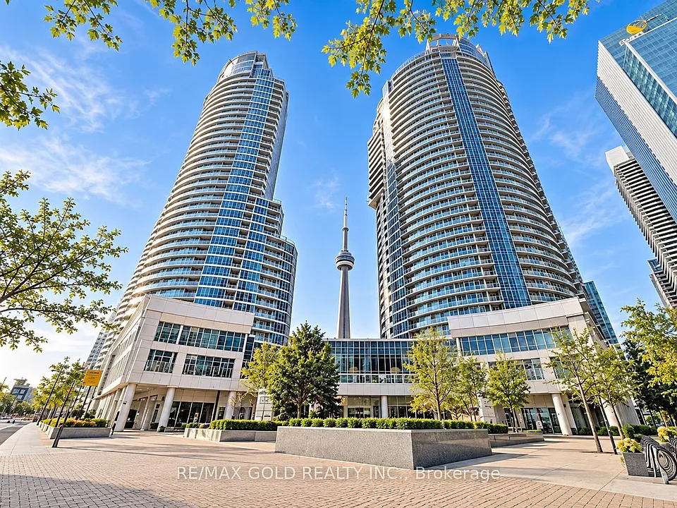 8 York St #2613
