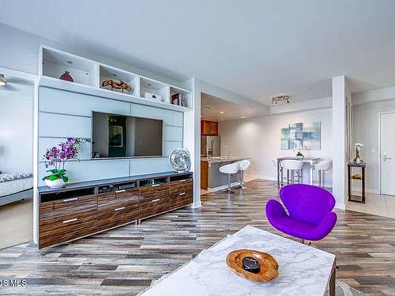 3rd image of 21301 Erwin St