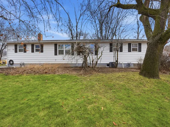 3856 S Grandview Dr E, Ogden, UT 84403