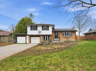 55 Berkley Cres, Norfolk County, ON N3Y 4M7
