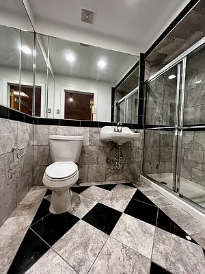 Rented by City Connections Realty | media 10