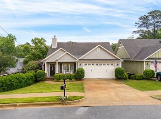 394 Cherry St, Auburn, AL 36830