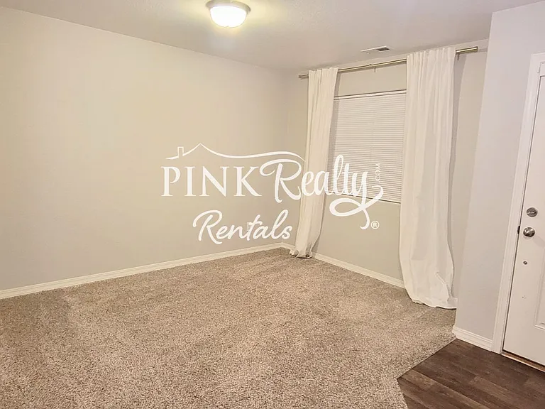 9527 Desert Lily Cir — Photo 11