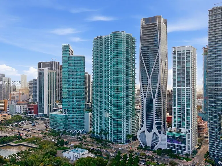 900 Biscayne Blvd #4308 — Photo 33
