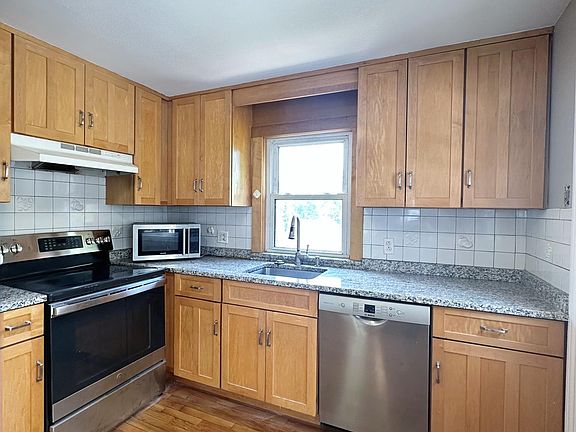 5th image of 19 Grogan Ave #1F