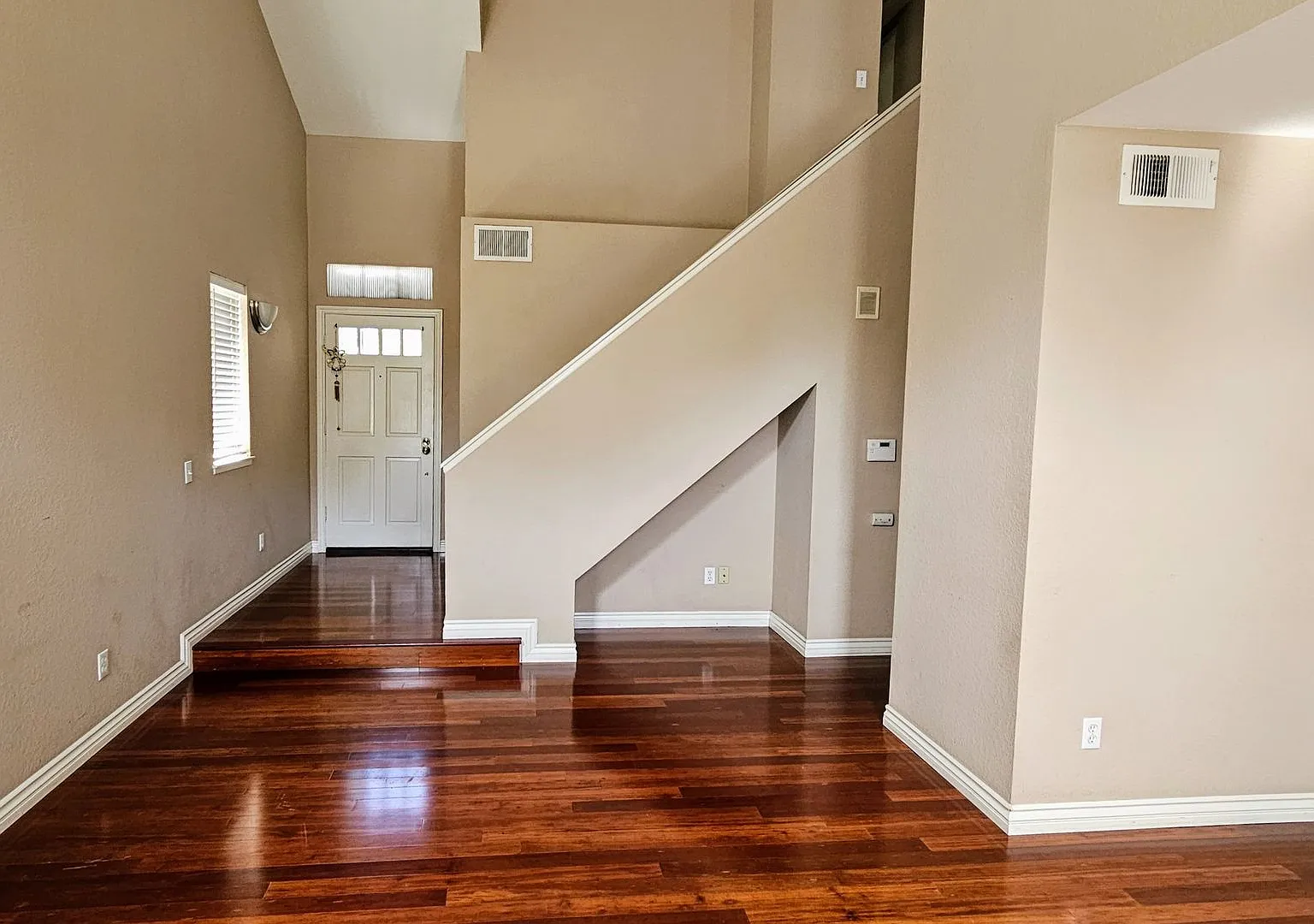 8429 Snow View Pl Rancho Cucamonga 91730 (3 Bed / 2 Bath) — Photo 4