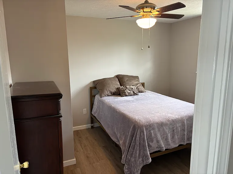 Sea Island Dr — Photo 3