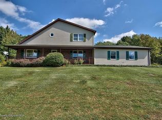 444 Stone School Ln, Scott Township, PA 18414