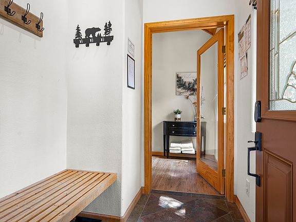 3rd image of 7051 Allenby Way