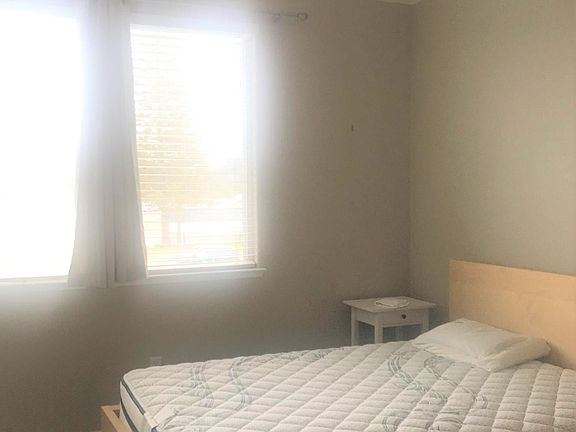 5th image of 1208 Manza Cir