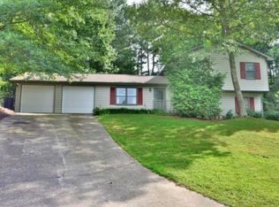 2598 Camelot Ct, Duluth, GA 30096