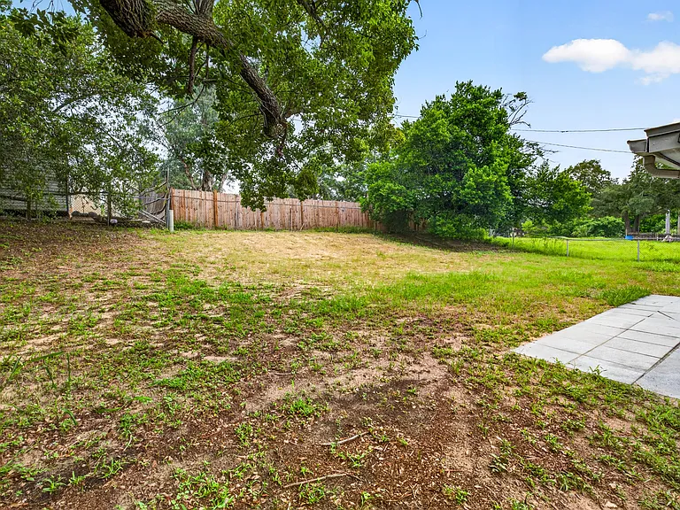 5439 Silver Spur Dr — Photo 22