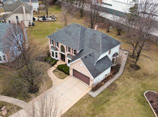 460 Kerri Ct, Schaumburg, IL