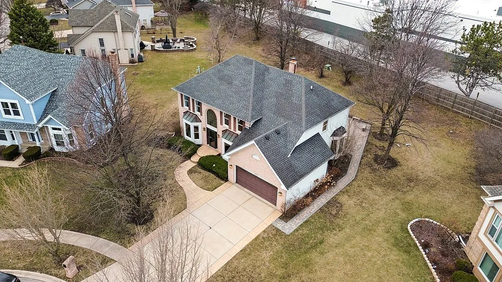 460 Kerri Ct photo 1