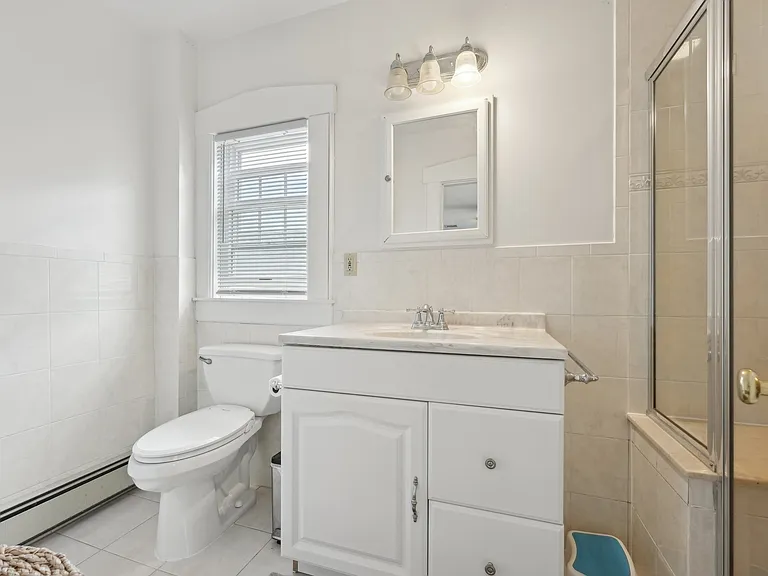 211 Pinelynn Rd — Photo 14