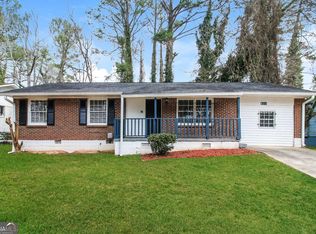 624 Robert E Lee Pkwy, Jonesboro, GA 30238
