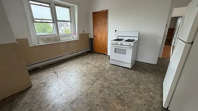 39 Brighton St #3 — Photo 8