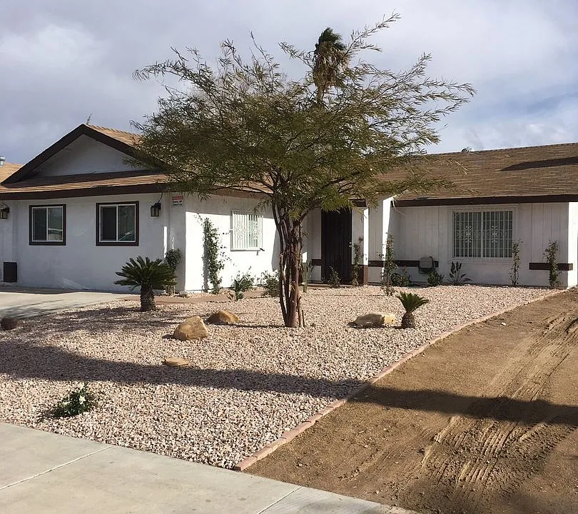 913 Shadow Mountain Pl