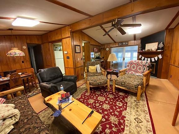 5th image of 785 W Long Lake Dr
