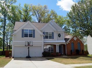 3922 Manor House Dr, Charlotte, NC 28270