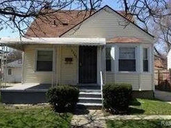 6323 Artesian St, Detroit, MI 48228