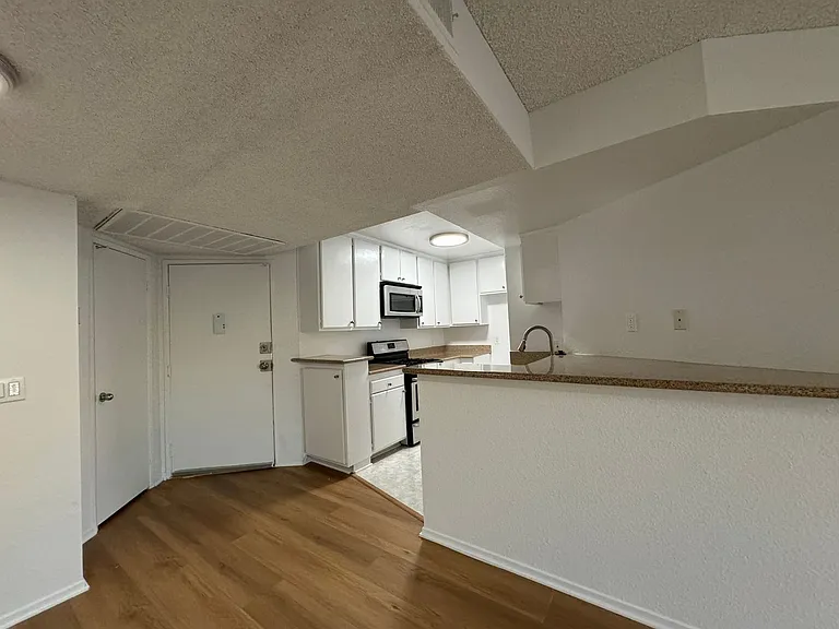 5050 Klump Ave — Photo 7