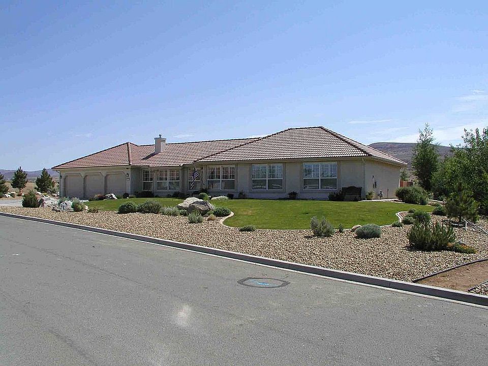1st image of 330 Rebecca Dr
