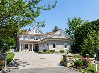 247 Riverside Ave, Riverside, CT 06878