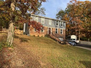 6458 7th St, Alexandria, VA 22312