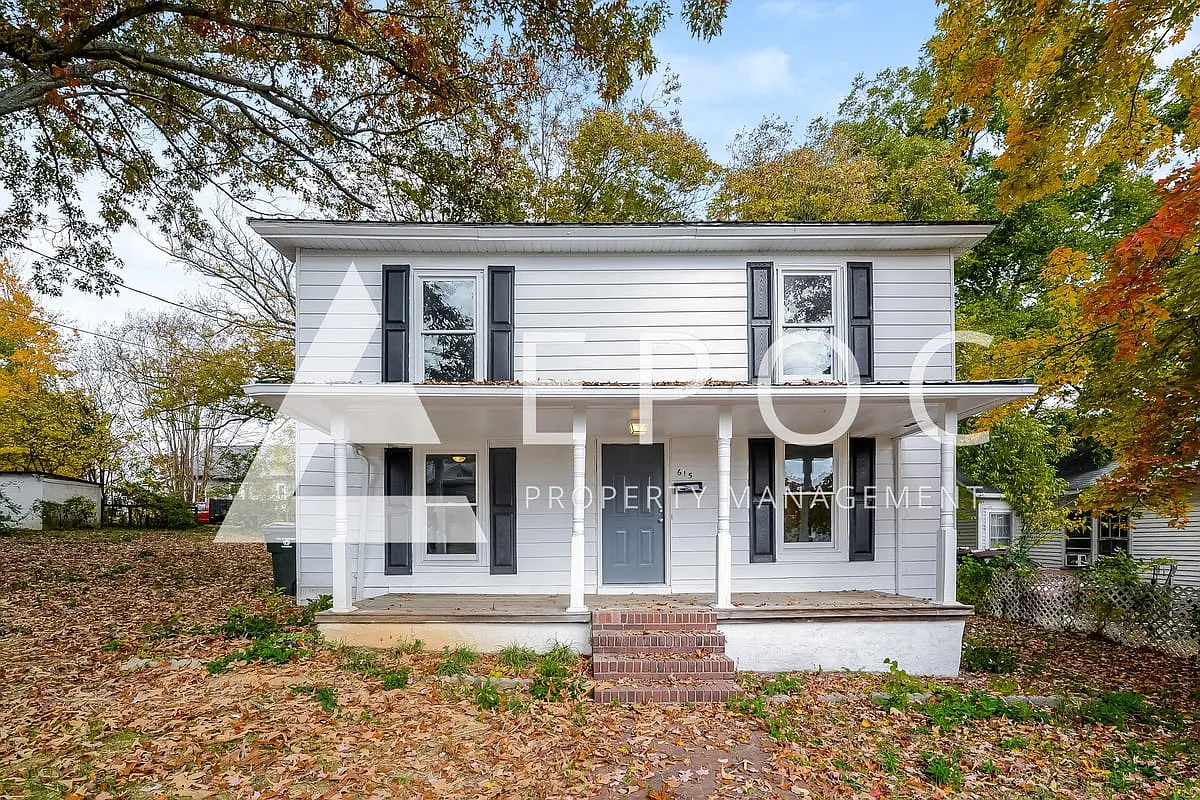 615 Kivett St — Photo 1