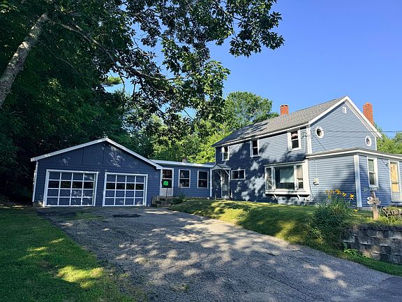2nd image of 34 Robinson Hill Road