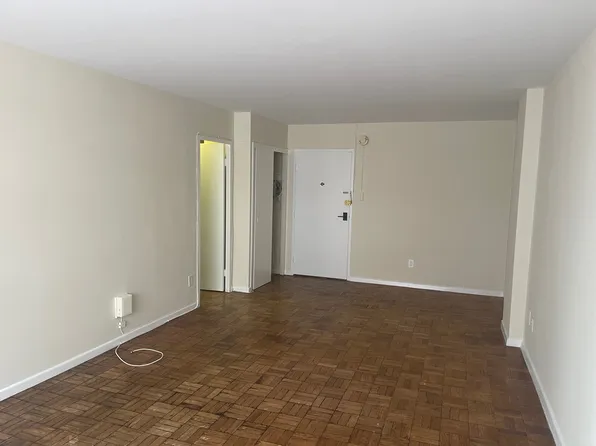 950 25th St NW, Washington, DC