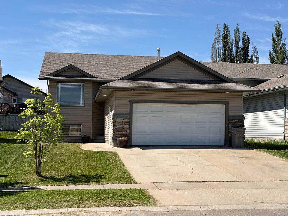 1st image of 144 Pinnacle Ave