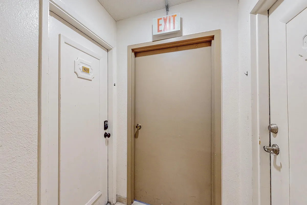 Building Photo - 3867 Montgomery Blvd NE #1601