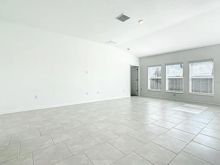 2330 Burney Falls Ln — Photo 4